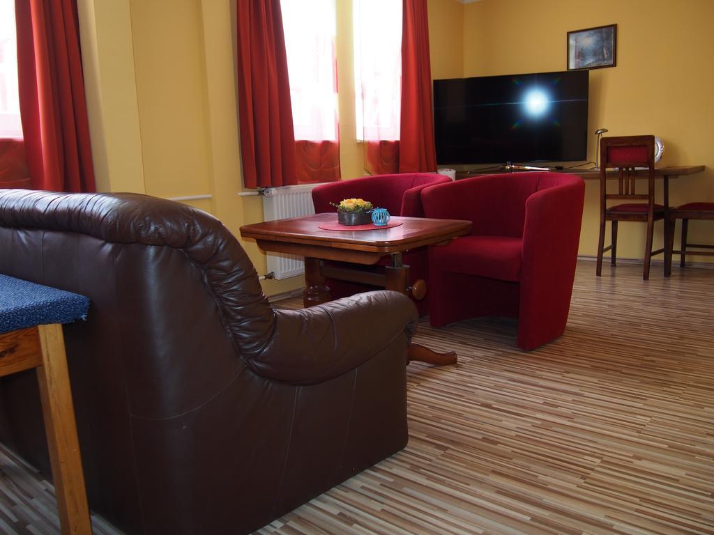 Hotel Restaurant Lr6 Bad Sooden-Allendorf Dış mekan fotoğraf