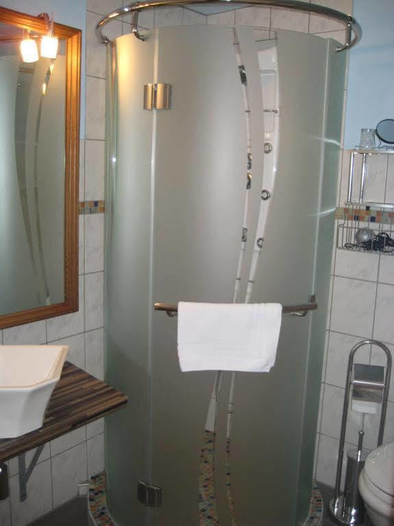 Hotel Restaurant Lr6 Bad Sooden-Allendorf Dış mekan fotoğraf